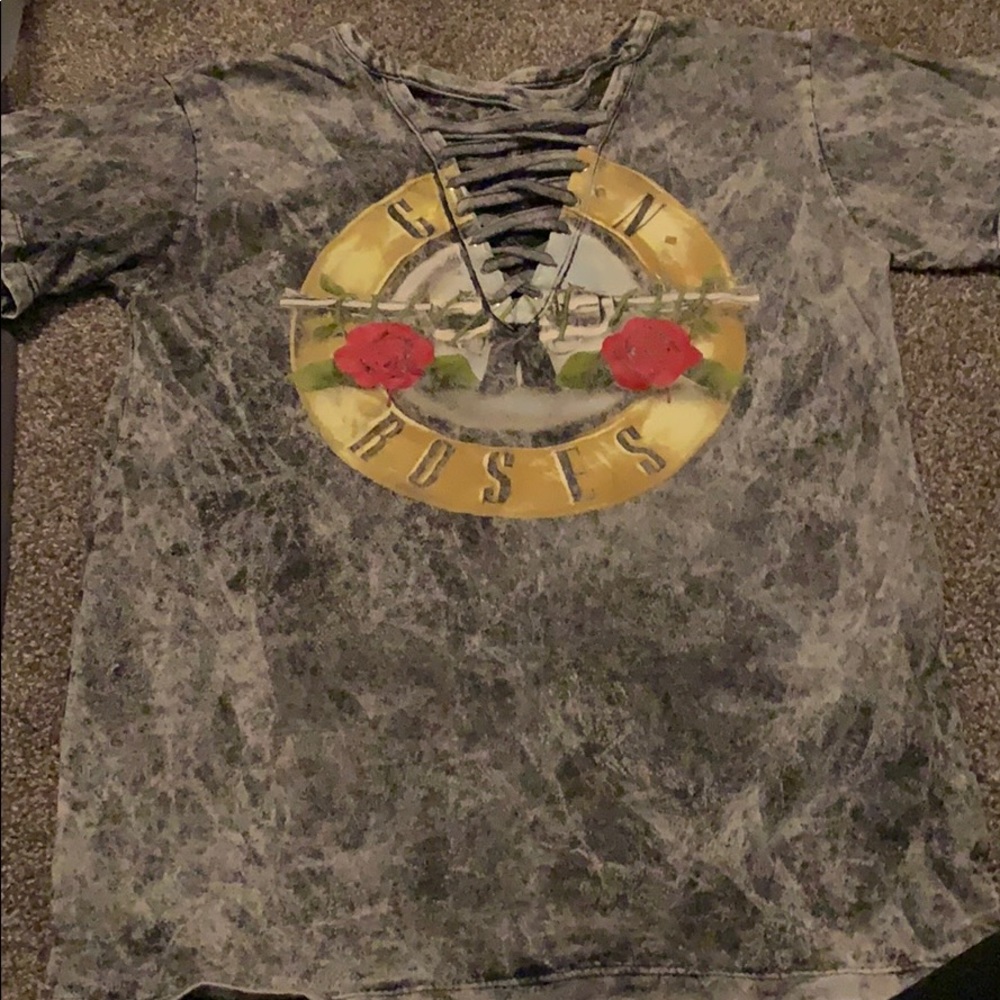 Reversible Guns N’ Roses tee